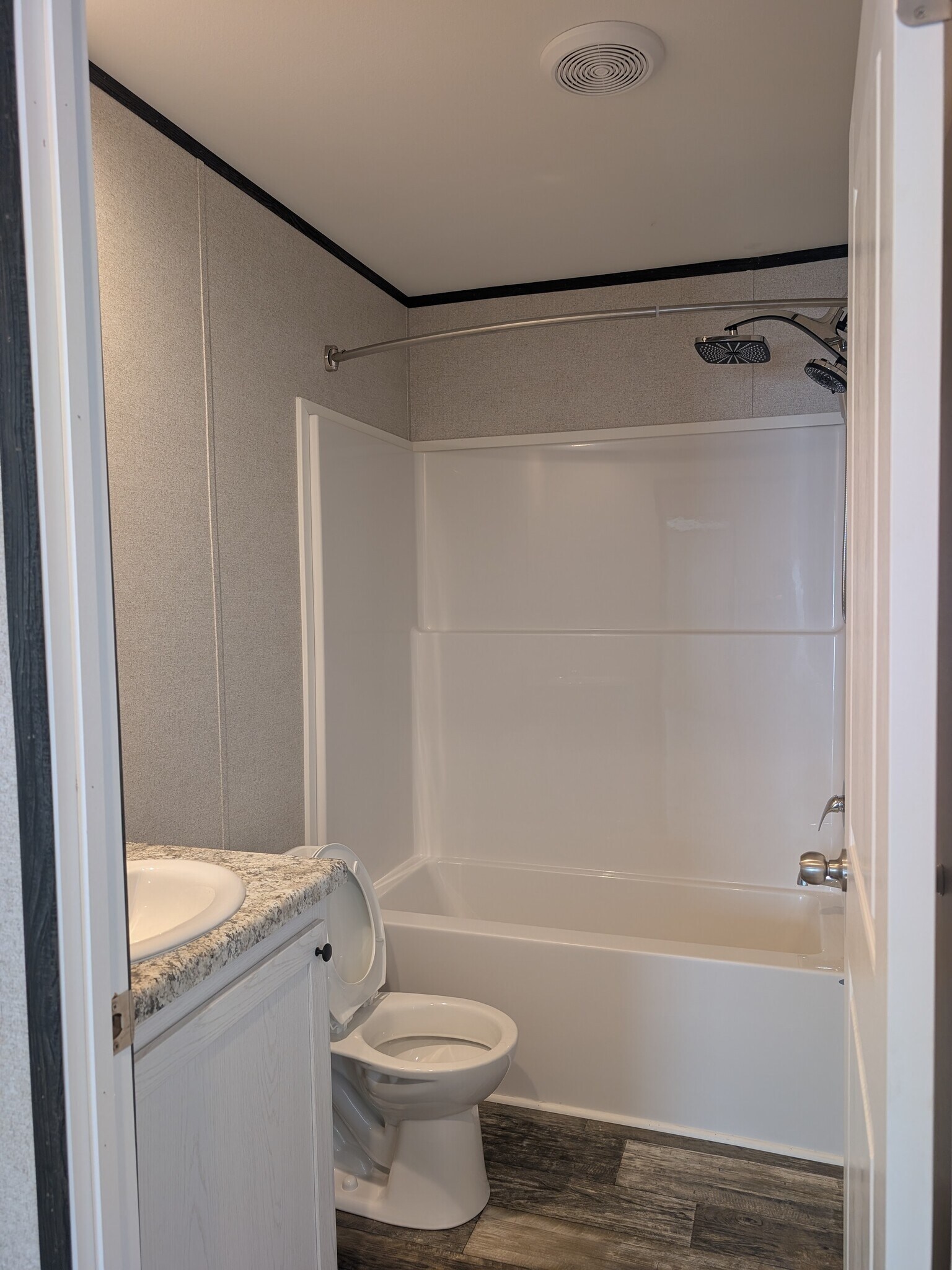 Building Photo - 3051 SW 50th St