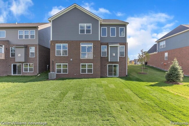 Building Photo - 48389 Fieldstone Dr