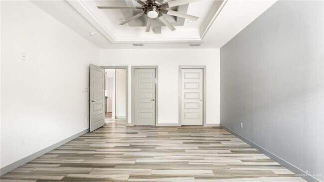 Building Photo - 18 Taxco Ct