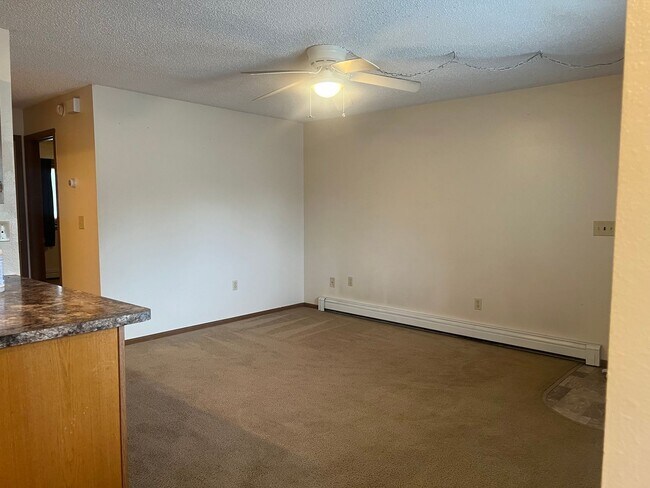 Building Photo - 534 Ouida Way
