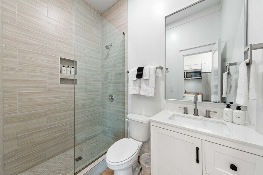 Building Photo - 928 Whelk Ct