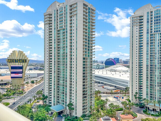 Building Photo - 2777 Paradise Rd