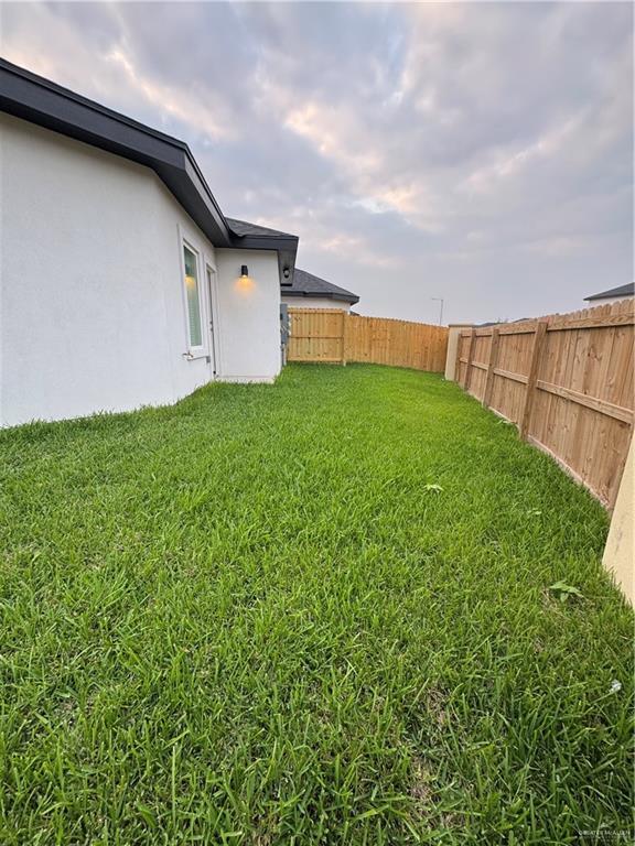 Building Photo - 13 Cassandra St