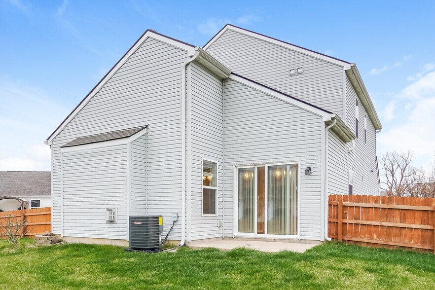 Building Photo - 1272 Poplar Creek Ct