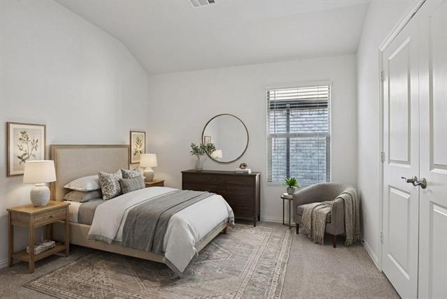 Building Photo - 700 London Town Ln