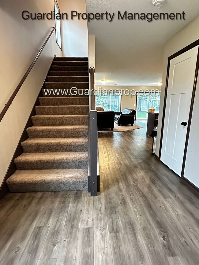 Building Photo - Lakeville Corner Unit, Walk out Patio, 2 Car Garage, W/D on Upper Level, 2.5 Baths