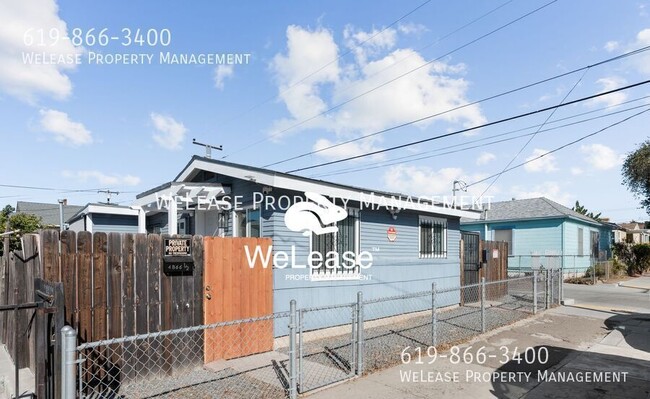 Building Photo - Bright & Spacious Gem in the Heart of San ...