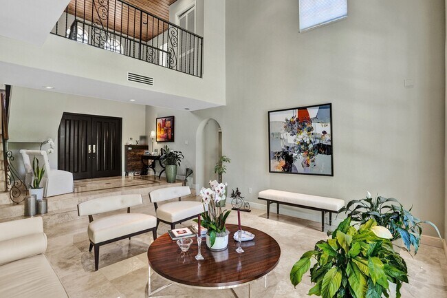 Building Photo - 1534 Palancia Ave