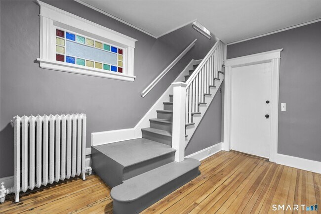 Building Photo - 1148 Hope St