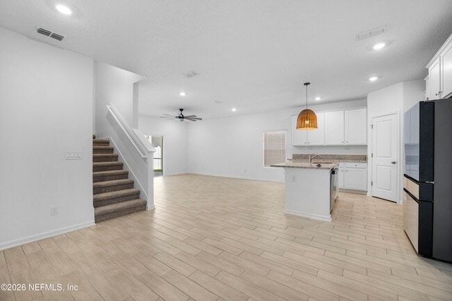 Building Photo - 3239 Golden Eye Dr