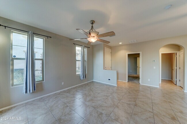 Building Photo - 14771 N 177th Ave