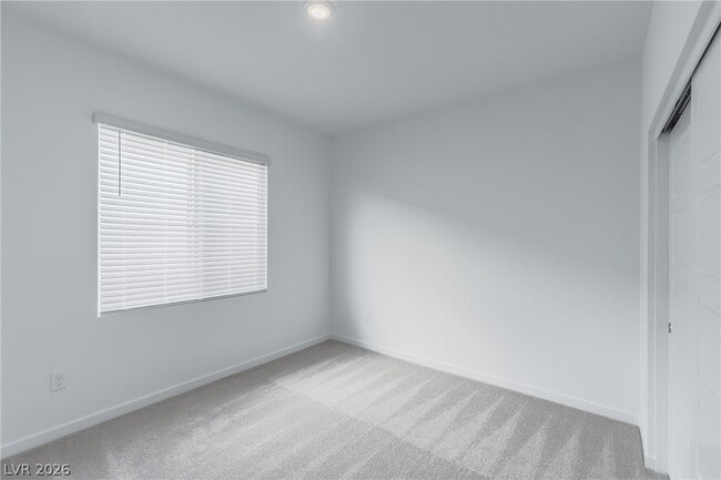 Building Photo - 9940 Kimura Hls Ave