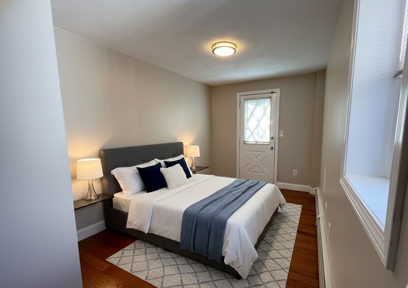 Building Photo - 349 Sumner St