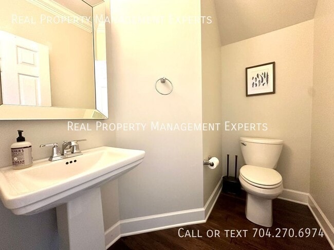 Building Photo - 2117 Copperplate Rd
