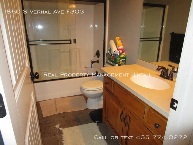Building Photo - 3 Bed 2 Bath Apartment in Silver Pines