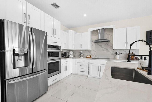 Building Photo - 16373 SW 30th St