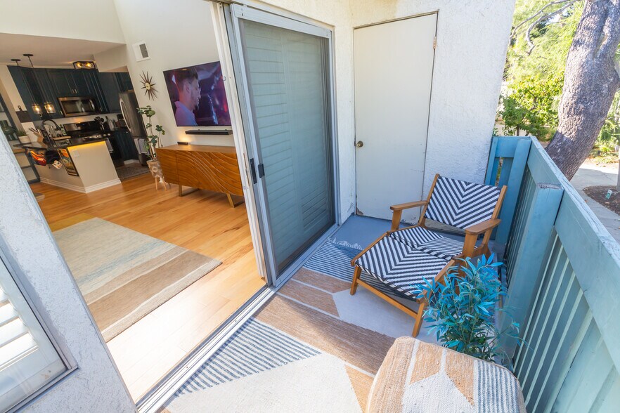 Building Photo - 5700 Etiwanda Ave