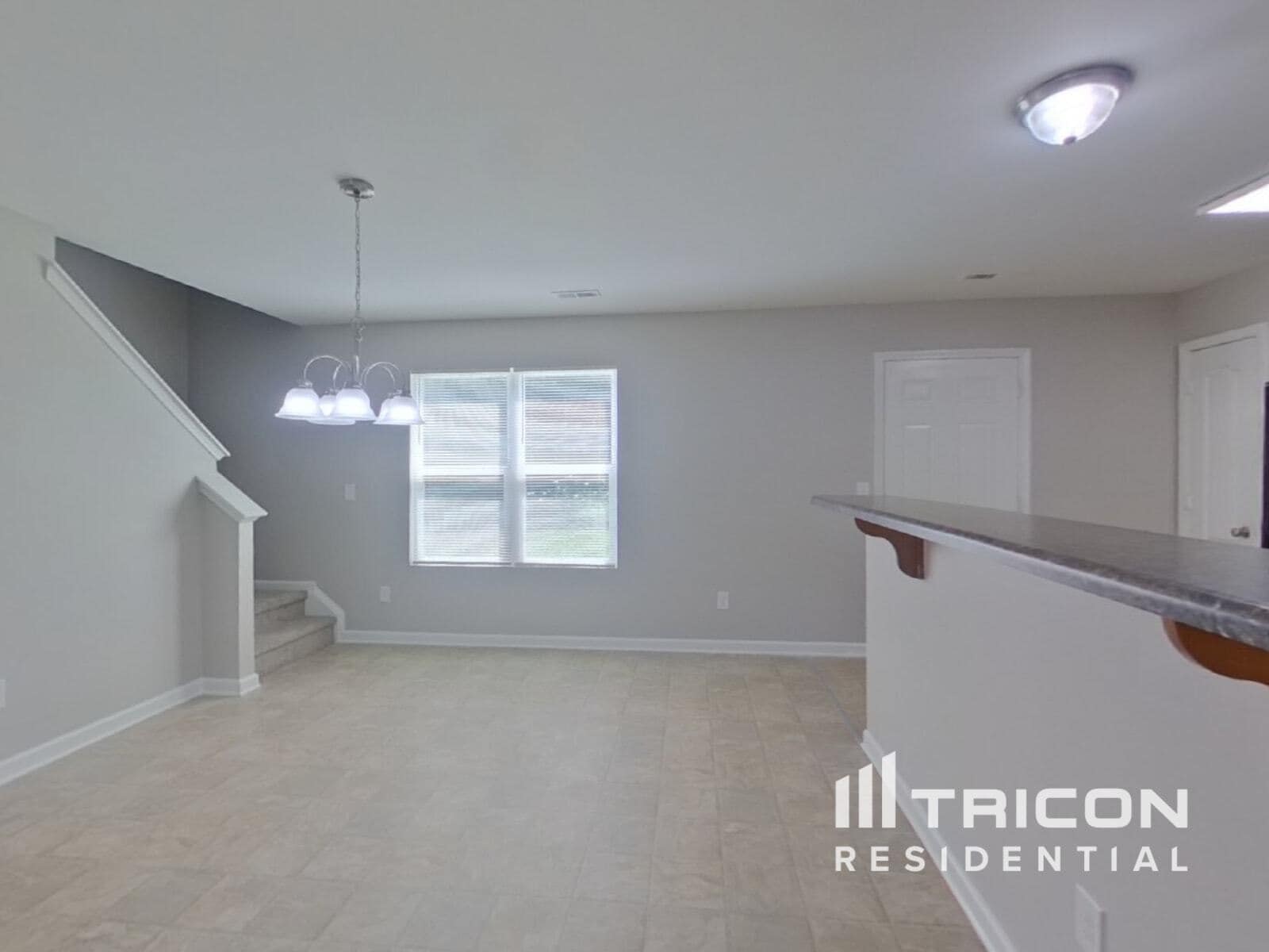 Building Photo - 537 Gentle Breeze Ln