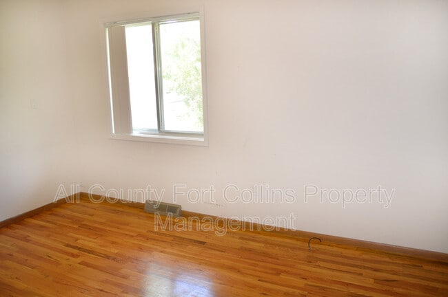 Building Photo - 1208 Baker St