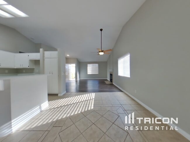 Building Photo - 3820 Cobble Ct