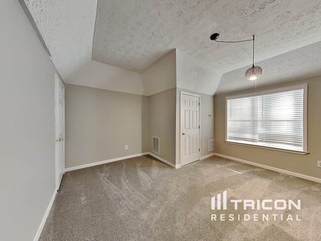 Building Photo - 1029 Matthews Way