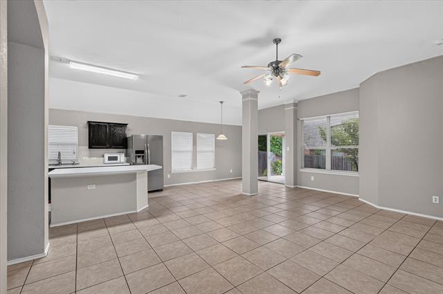 Building Photo - 419 Red Sage Ln