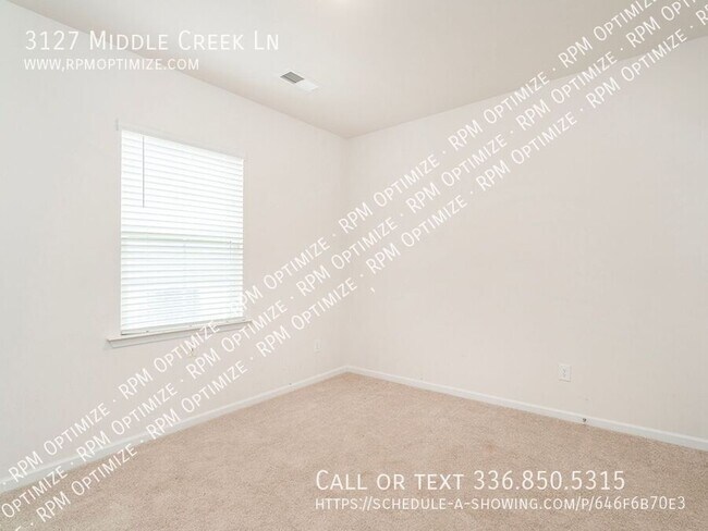 Building Photo - 3127 Middle Creek Ln