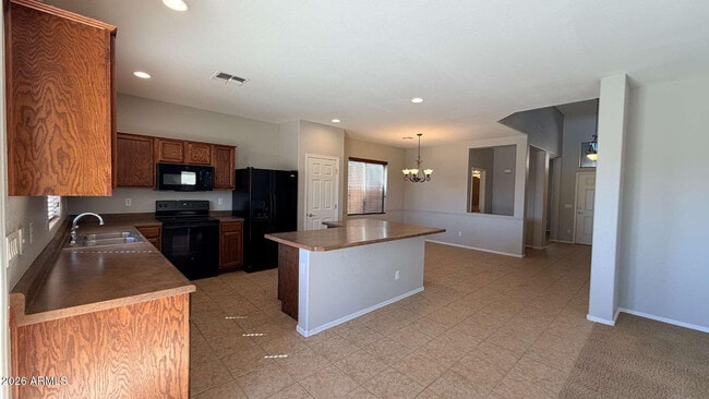Building Photo - 45321 Miramar Rd