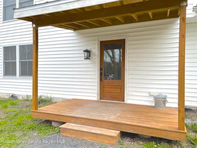 Building Photo - 230 NY-32