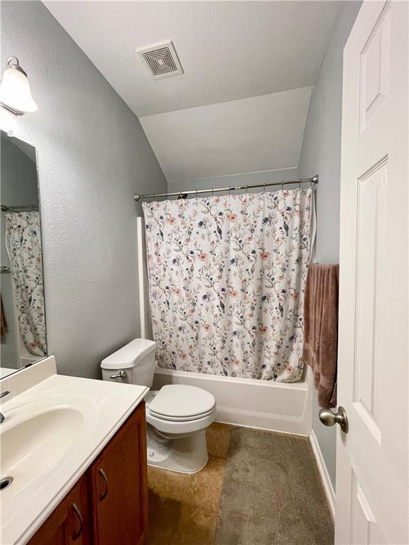 Building Photo - 501 King Eider Ln