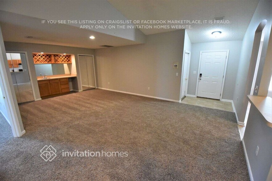 Building Photo - 9785 Oxford Station Dr