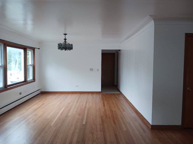 Building Photo - 2759 N Rutherford Ave