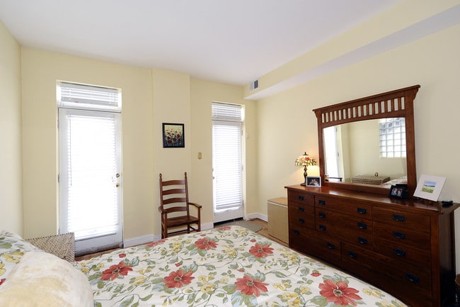 Building Photo - 1757 T Street NWUnit C