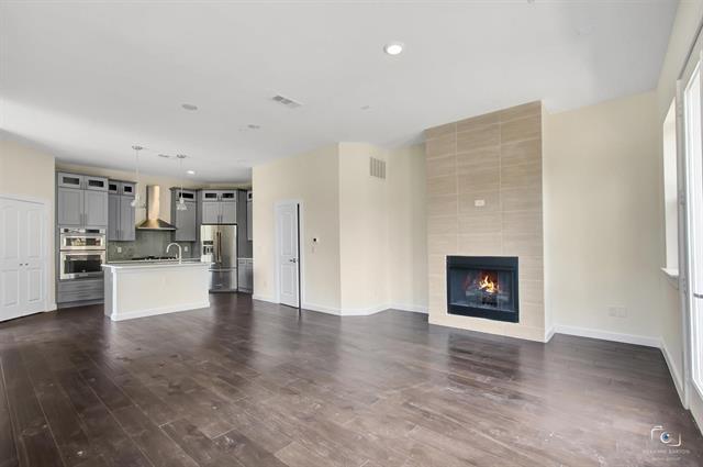 Building Photo - 1209 Beaconsfield Lane