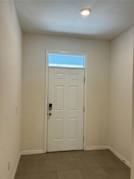 Building Photo - 2913 Beluga Bay Dr