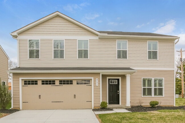 Building Photo - 4151 Swallowfield St