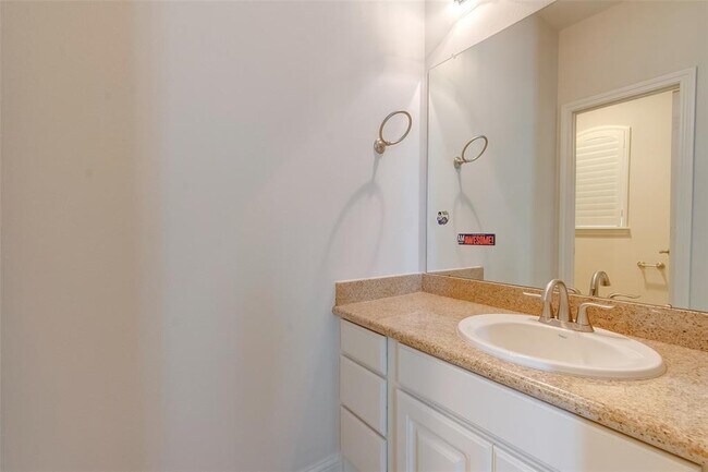 Building Photo - 10307 Latta Creek Dr