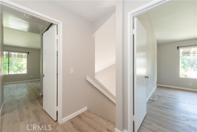 Building Photo - 385 Stanford Ct