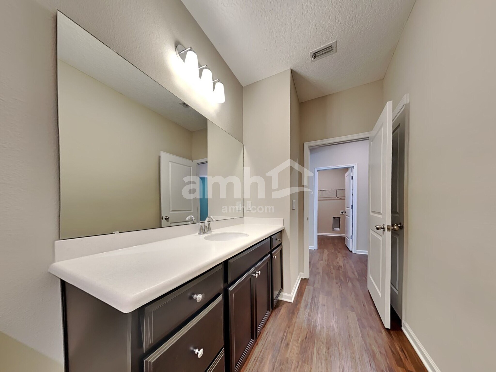 Building Photo - 161 Stone Arbor Ln