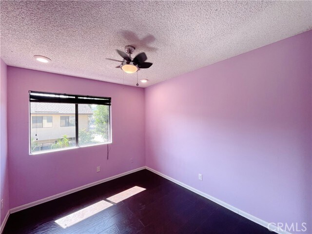 Building Photo - 21648 Laurelrim Dr
