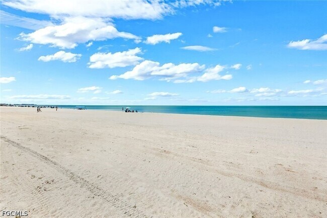 Building Photo - 25840 Hickory Blvd