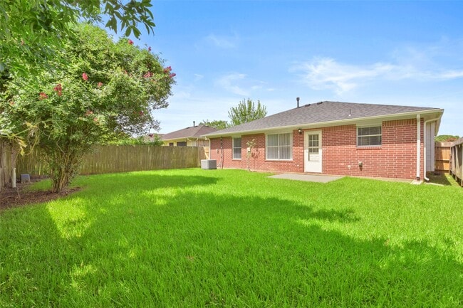 Building Photo - 12803 Rockford Dr