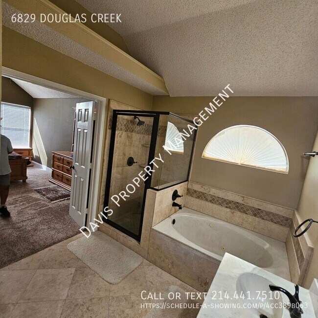 Building Photo - 6829 Douglas Creek