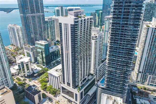 Building Photo - 1010 Brickell Ave