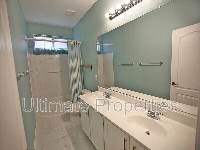 Building Photo - 16178 N 180th Ln