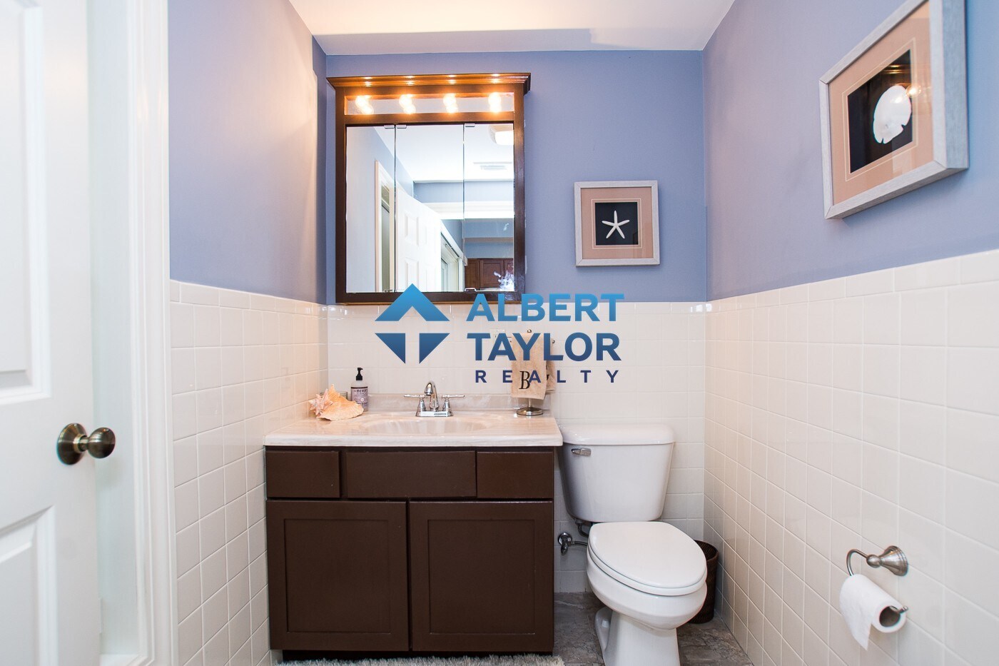 Building Photo - 111 Pleasant St