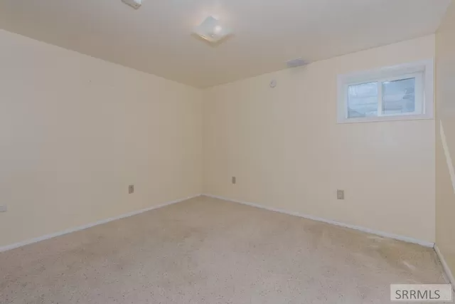 Building Photo - 679 Troy Ave