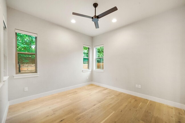 Building Photo - 4313 Banister Ln