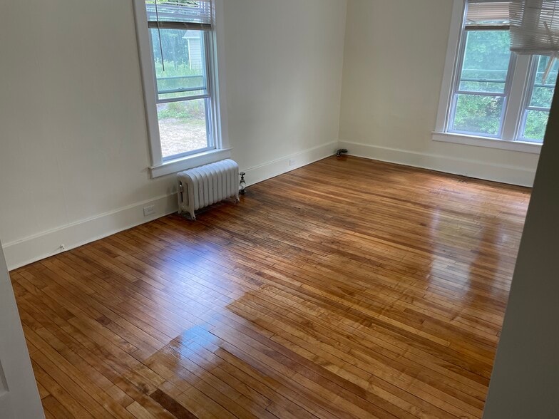 1ST BEDROOM - 415 NY-146