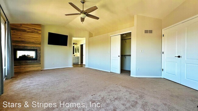 Building Photo - 5 br, 3.5 bath House - 8522 S. Miller Court